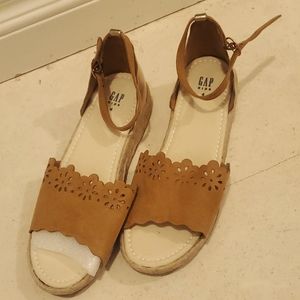 Gap kids Sandals